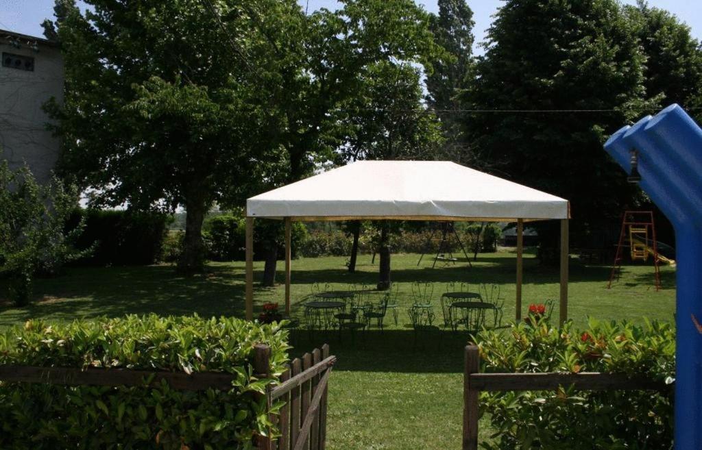 Hotel De La Ville Bereguardo Ngoại thất bức ảnh