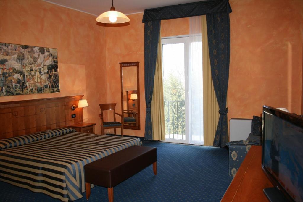 Hotel De La Ville Bereguardo Ngoại thất bức ảnh